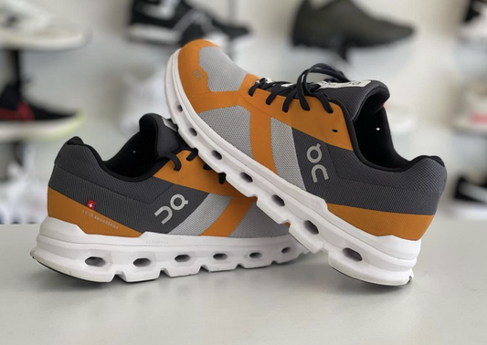 Sky High Sneakers - Orange Runner